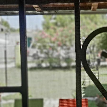 Kolonia E Artistave Lägenhet Velipojë Exteriör bild